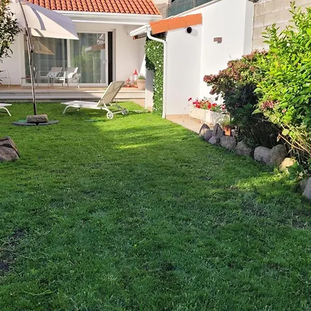 Egeria Casa Jardín *